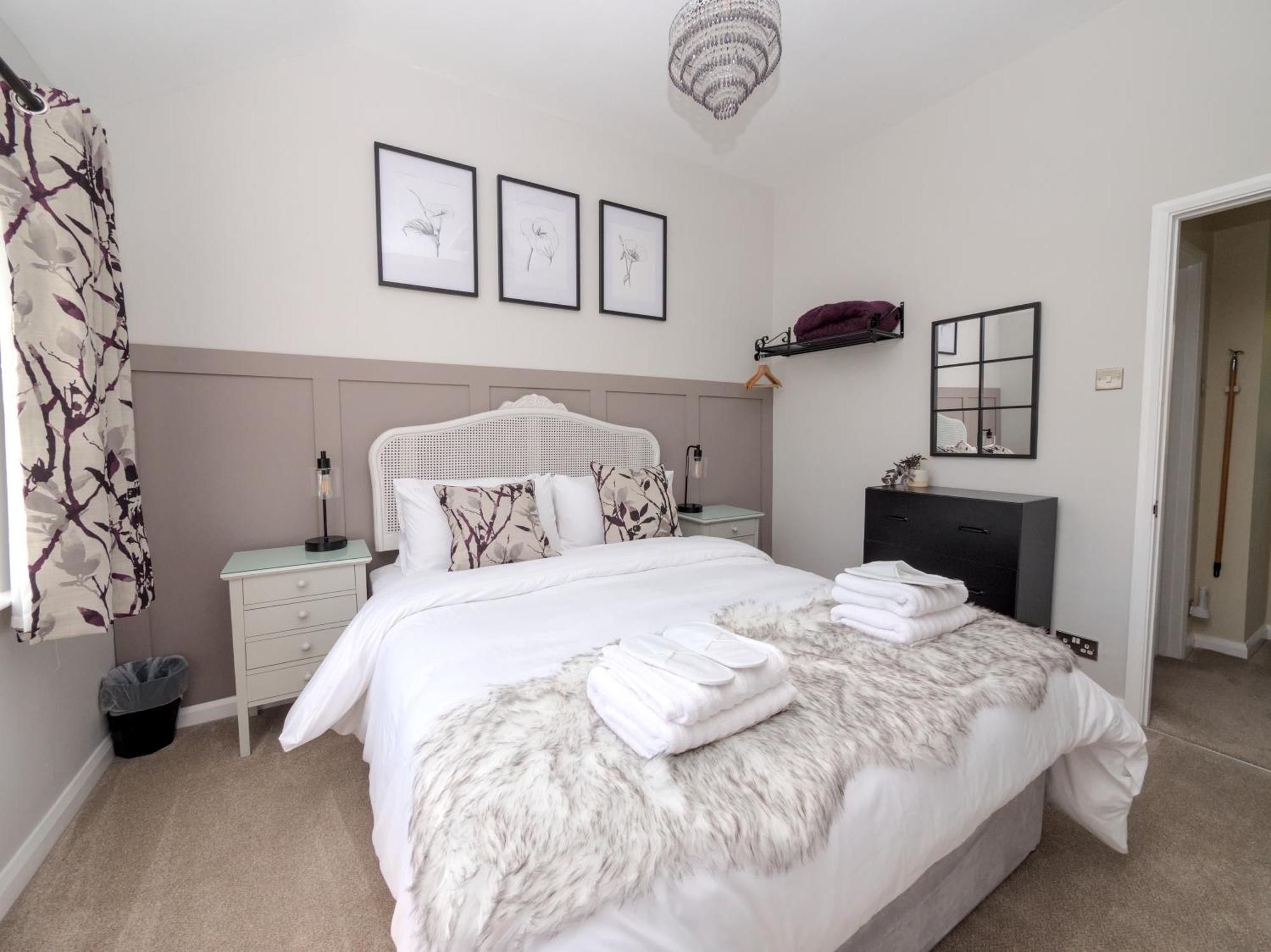 The Lilley Pad In Ludlow Cosy, Central, Perfect For Couples, Netflix & Parking Permit Экстерьер фото